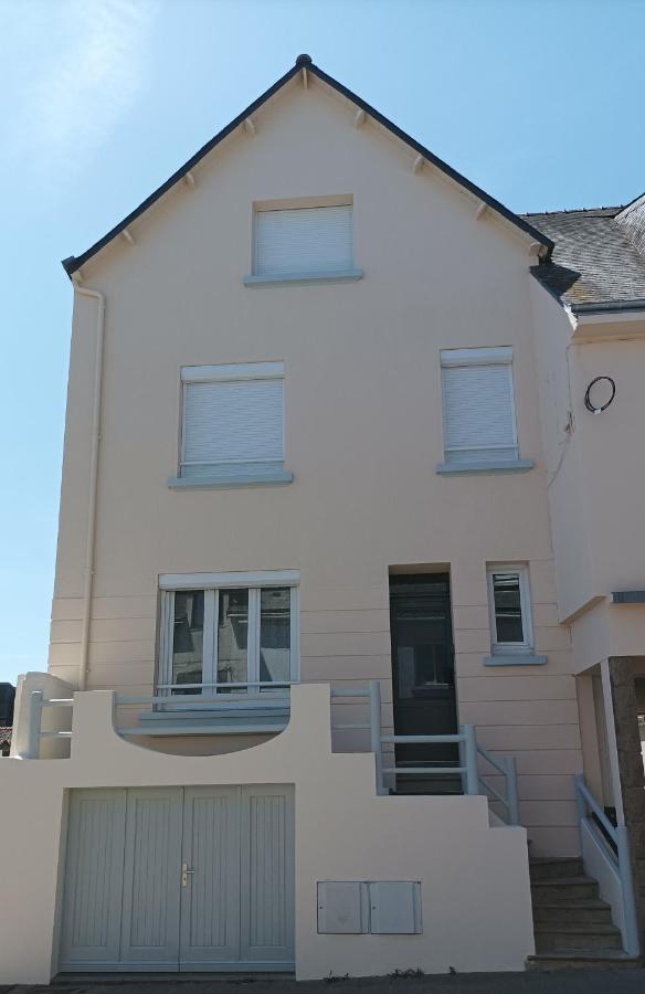 Loudeac : Appartement T2 Chaleureux Centre Ville Exteriér fotografie